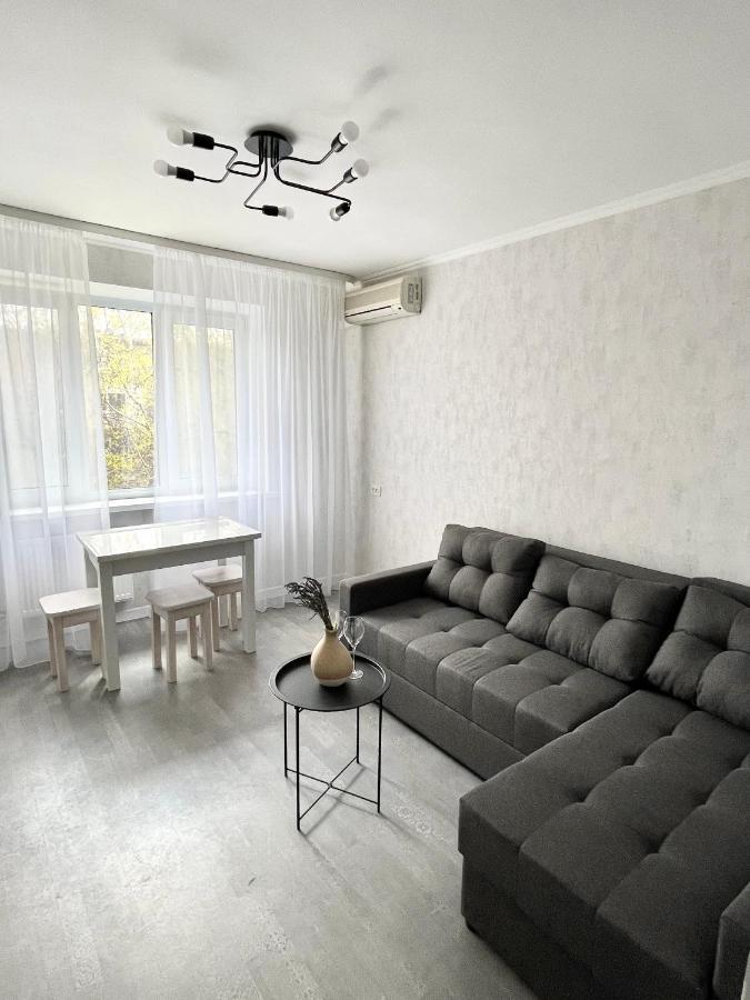 1-Комнатная Уютная Смарт Квартира-Студия Kiew Exterior foto